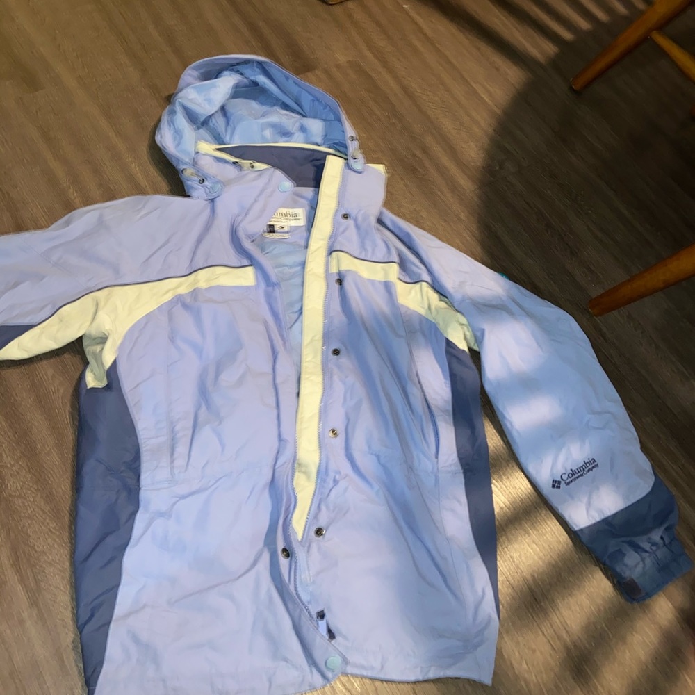 Columbia Rain Jacket - Picture 2 of 4